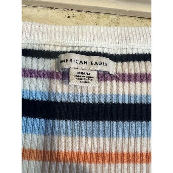 American Eagle Women's Striped Knit Cropped Henley Top Long Sleeve Size M - Picture 4 of 5